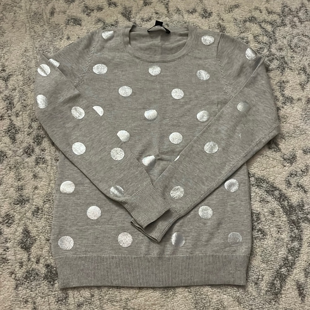 never worn ann taylor sweater